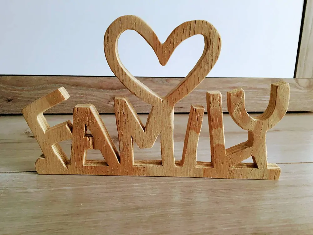 Nápis FAMILY